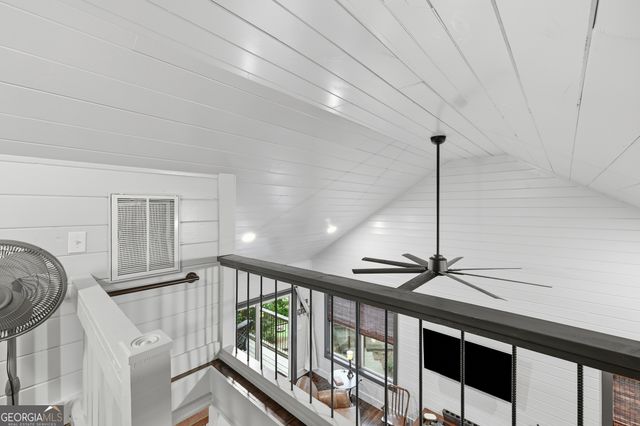 6174 Crow Creek Road, Lakemont, GA 30552
