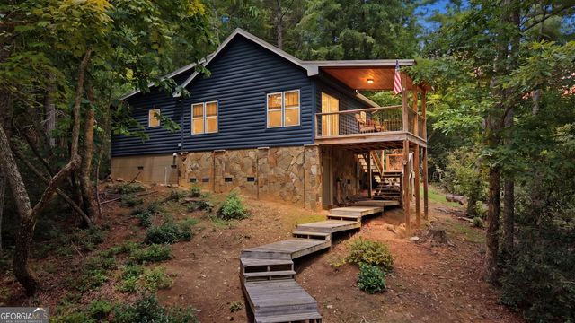 6174 Crow Creek Road, Lakemont, GA 30552