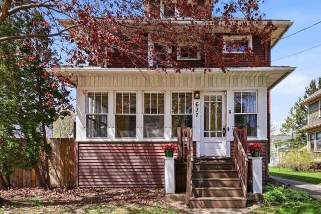 637 Bowen STREET, Oshkosh, WI 54901
