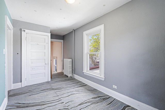 637 Bowen STREET, Oshkosh, WI 54901