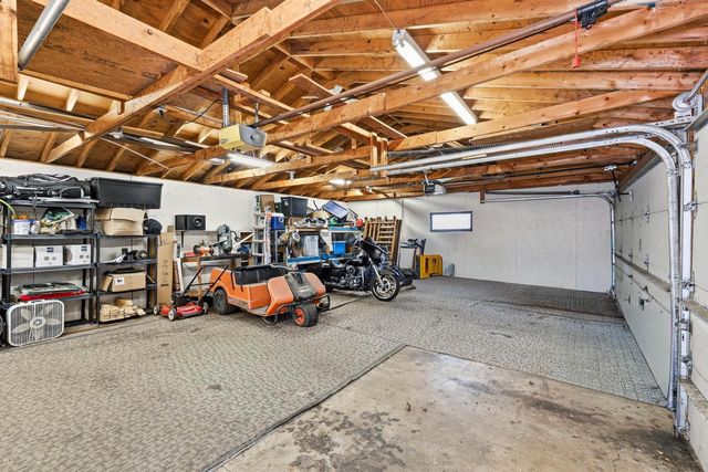 637 Bowen STREET, Oshkosh, WI 54901