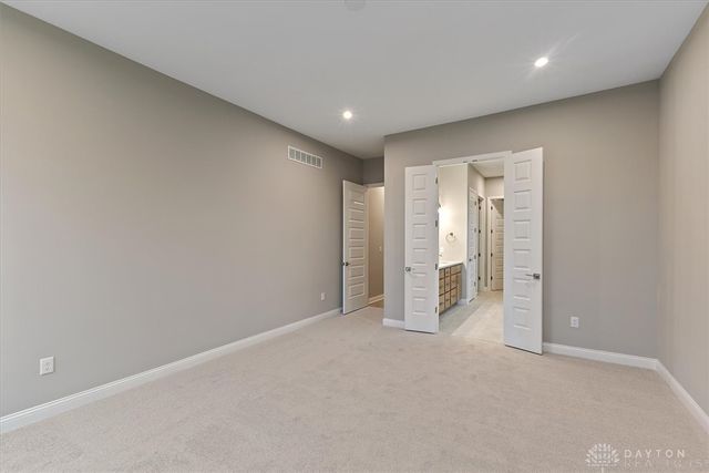 2504 Bent Grass Drive, Beavercreek, OH 45431