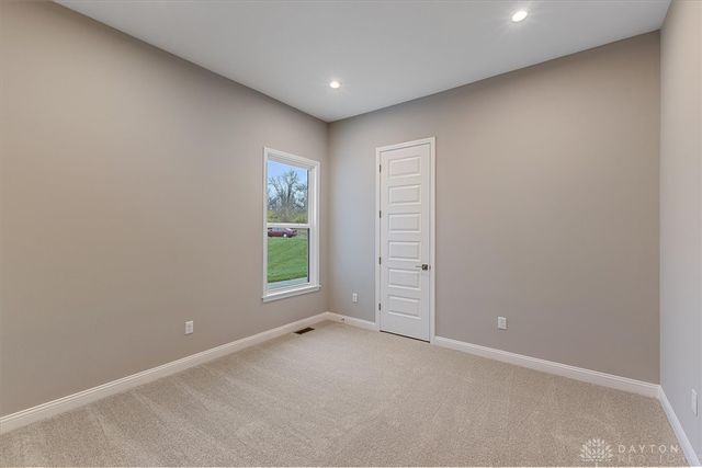 2504 Bent Grass Drive, Beavercreek, OH 45431