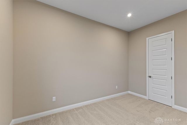 2504 Bent Grass Drive, Beavercreek, OH 45431