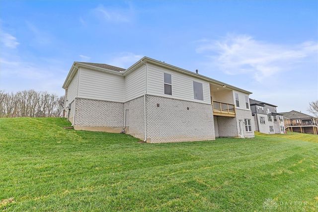 2504 Bent Grass Drive, Beavercreek, OH 45431