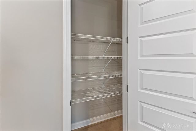 2504 Bent Grass Drive, Beavercreek, OH 45431