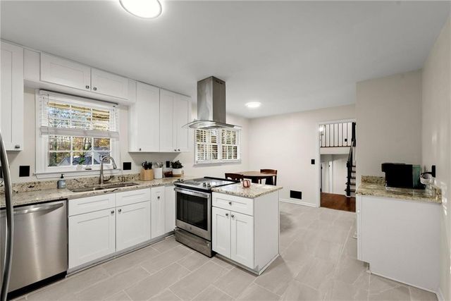 1150 Orchard Way, Roswell, GA 30075