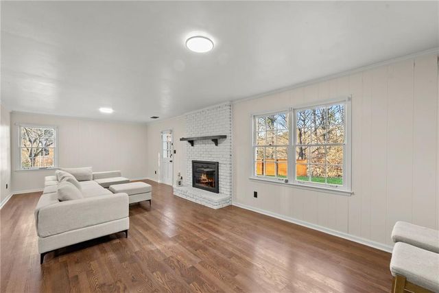 1150 Orchard Way, Roswell, GA 30075