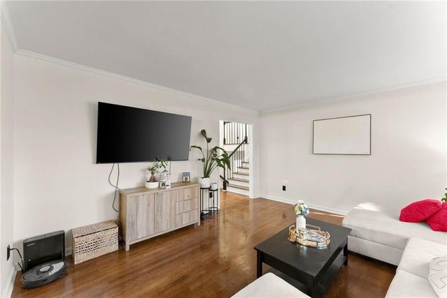 1150 Orchard Way, Roswell, GA 30075