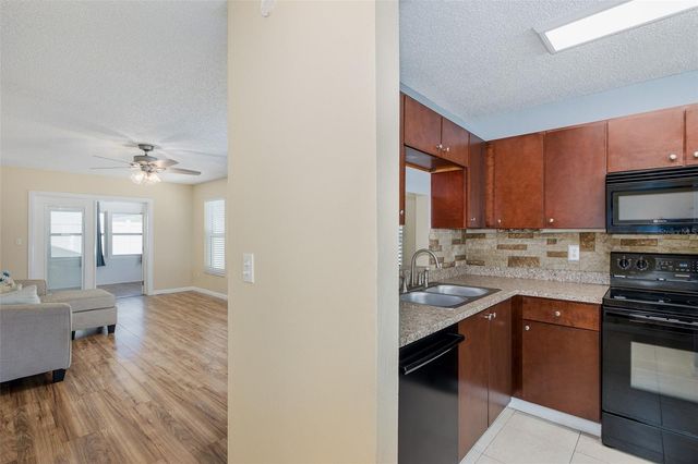 6635 CROSSBOW LANE, New Port Richey, FL 34653