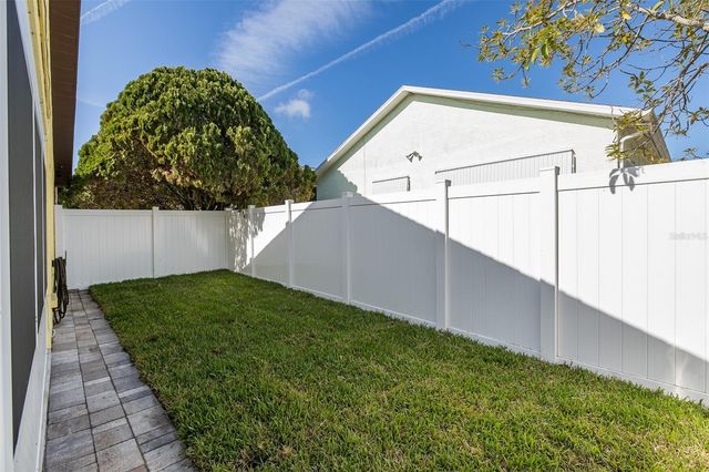 6635 CROSSBOW LANE, New Port Richey, FL 34653