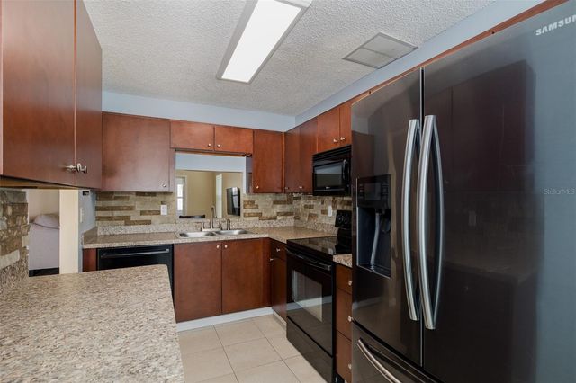 6635 CROSSBOW LANE, New Port Richey, FL 34653