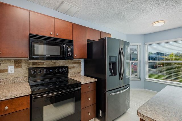 6635 CROSSBOW LANE, New Port Richey, FL 34653