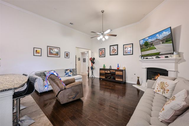 1669 Victoria Drive, Fort Worth, TX 76131