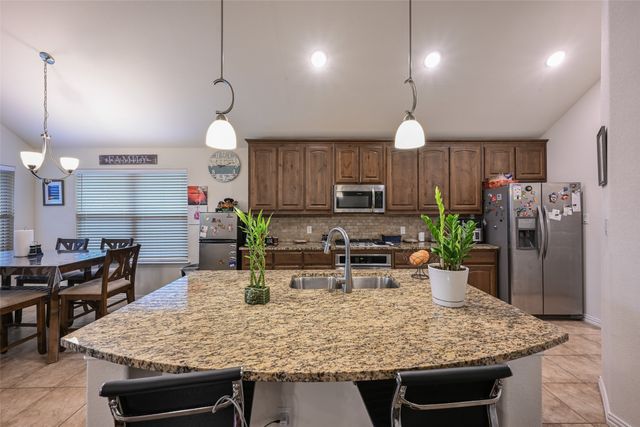 1669 Victoria Drive, Fort Worth, TX 76131