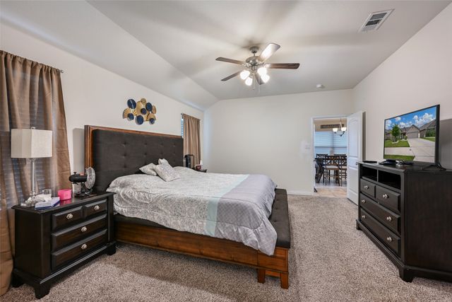 1669 Victoria Drive, Fort Worth, TX 76131