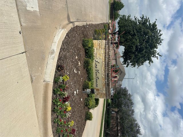 1669 Victoria Drive, Fort Worth, TX 76131