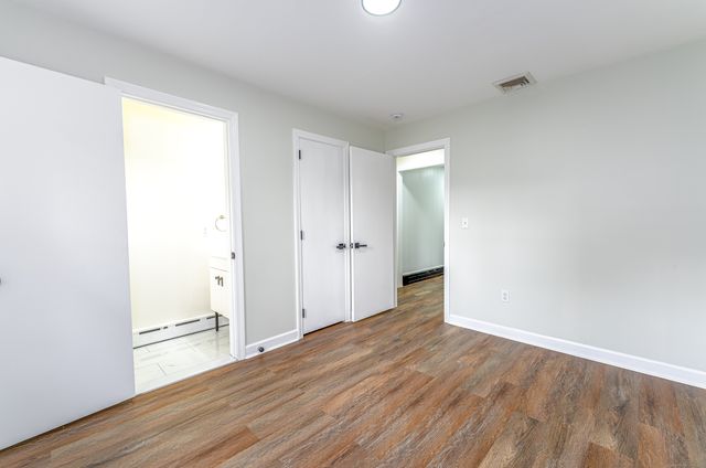 8 Bonnie Lane, Waterbury, CT 06705