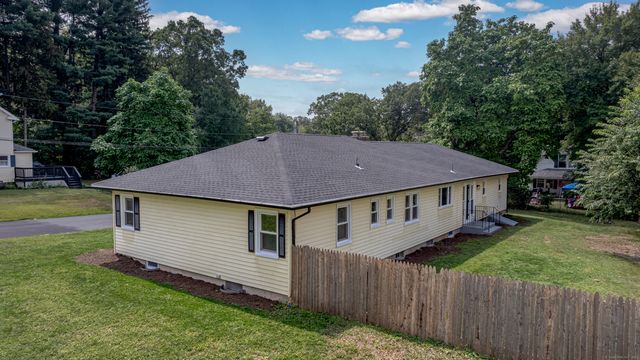 8 Bonnie Lane, Waterbury, CT 06705