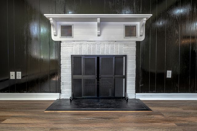 8 Bonnie Lane, Waterbury, CT 06705