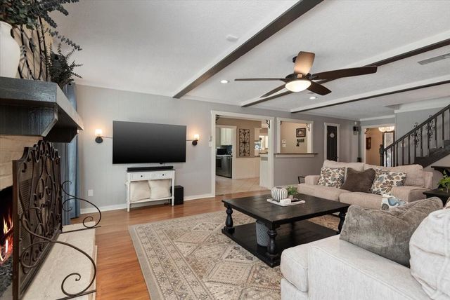 6611 Chancellor Drive, Spring, TX 77379
