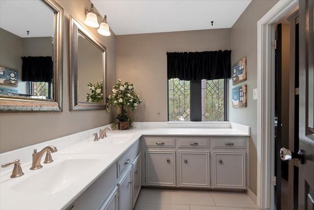 6611 Chancellor Drive, Spring, TX 77379