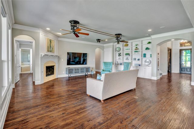 6412 Preferred Drive, Fort Worth, TX 76179