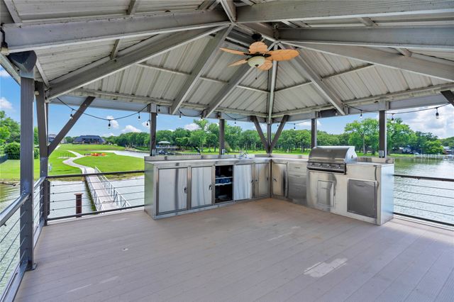 6412 Preferred Drive, Fort Worth, TX 76179