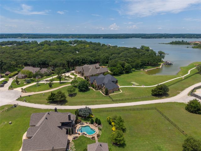 6412 Preferred Drive, Fort Worth, TX 76179