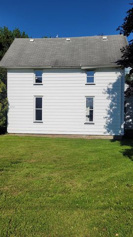 1013 Oak Street, Lennon, MI 48449