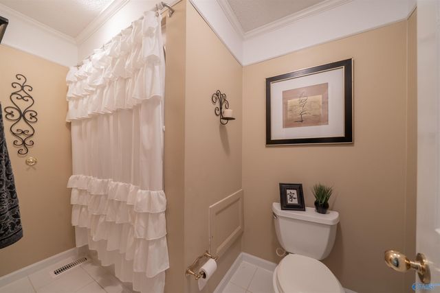 1906 Spanish Oaks Drive, Huntsville, AL 35803