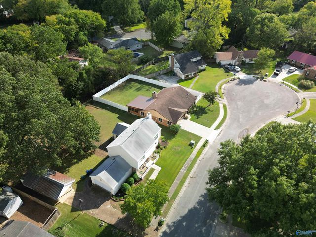 1906 Spanish Oaks Drive, Huntsville, AL 35803