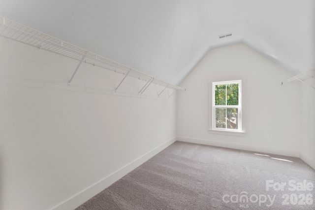 80 42nd Avenue Drive NW, Hickory, NC 28601