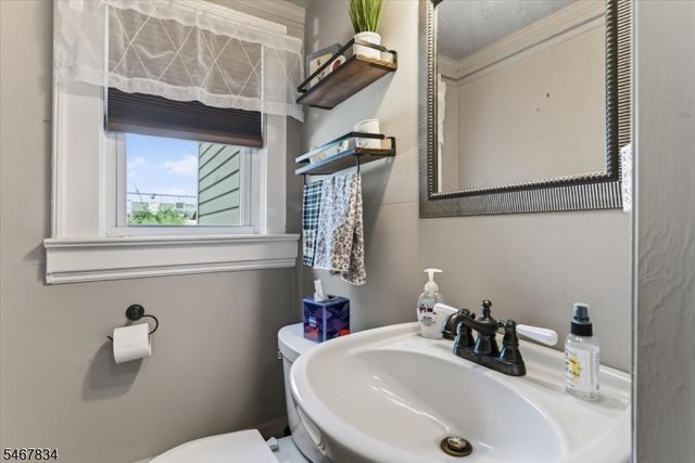 124 Golf Ave, South Plainfield Boro, NJ 07080
