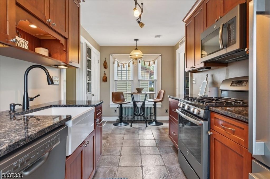 124 Golf Ave, South Plainfield Boro, NJ 07080 — photo 3