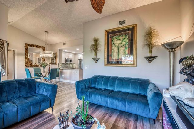 8178 Mooring Circle, Boynton Beach, FL 33472