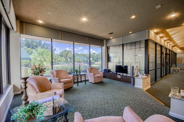 8178 Mooring Circle, Boynton Beach, FL 33472