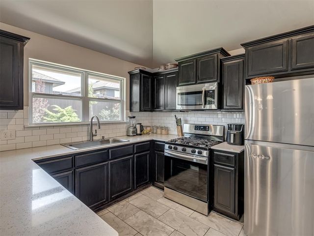 19816 Barrister Circle, Edmond, OK 73012