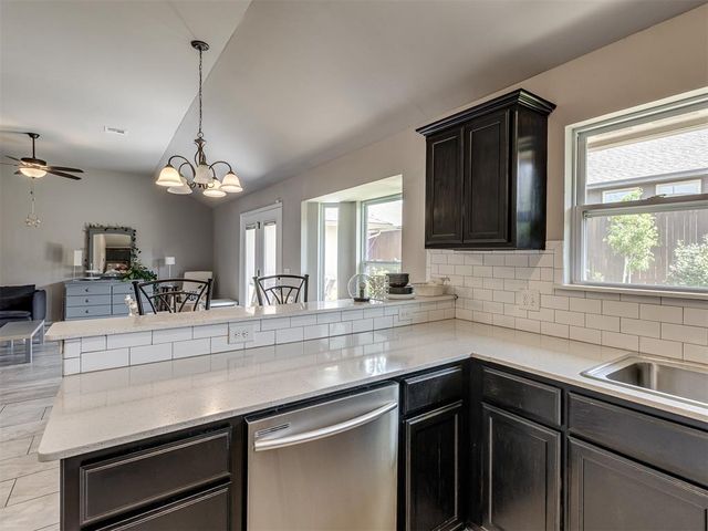 19816 Barrister Circle, Edmond, OK 73012