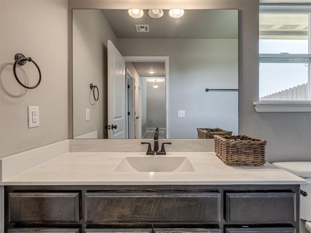 19816 Barrister Circle, Edmond, OK 73012