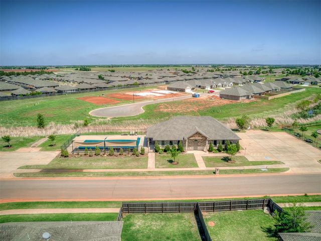 19816 Barrister Circle, Edmond, OK 73012