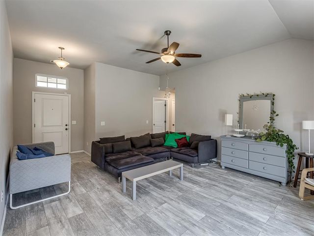 19816 Barrister Circle, Edmond, OK 73012