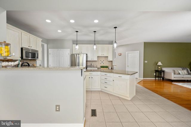 30 NUGENT DR, Stafford, VA 22554