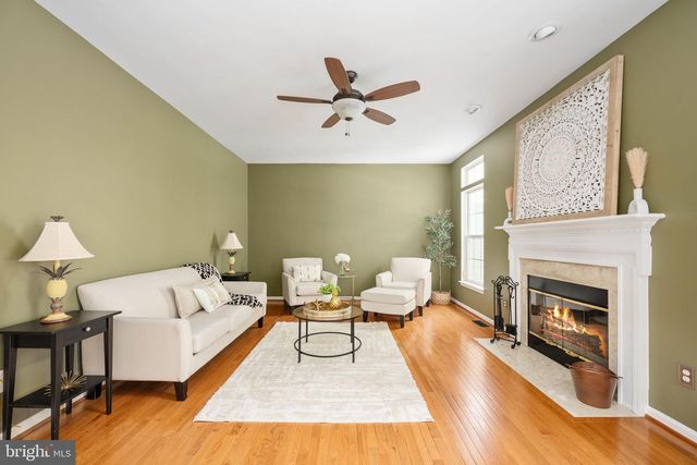 30 NUGENT DR, Stafford, VA 22554