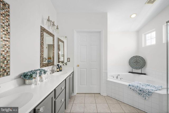 30 NUGENT DR, Stafford, VA 22554