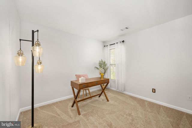 30 NUGENT DR, Stafford, VA 22554