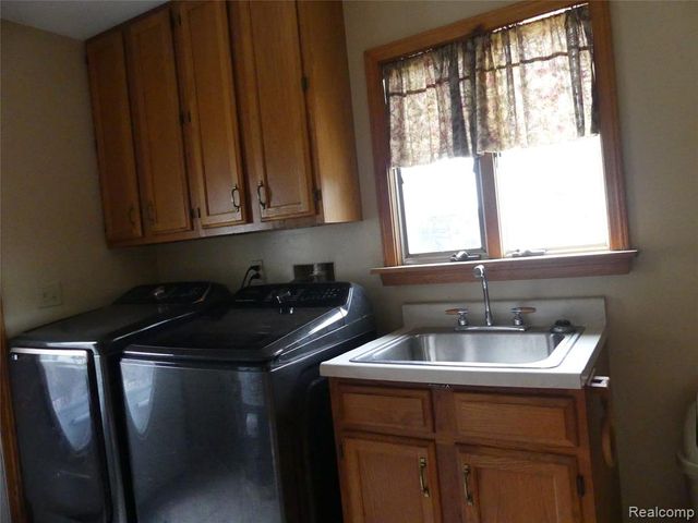 8335 Pardee Road, Taylor, MI 48180