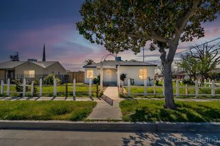 1645 W Fountain Way, Fresno, CA 93705