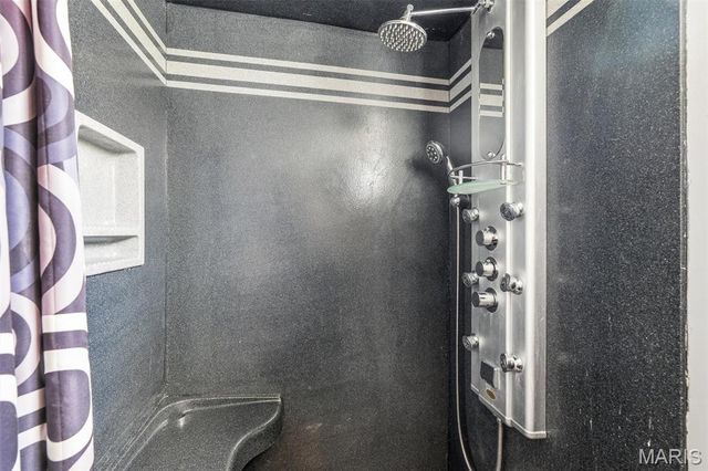 1624 Forest Avenue, St Louis, MO 63139