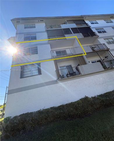 8950 NE 8th Ave 312, Miami, FL 33138